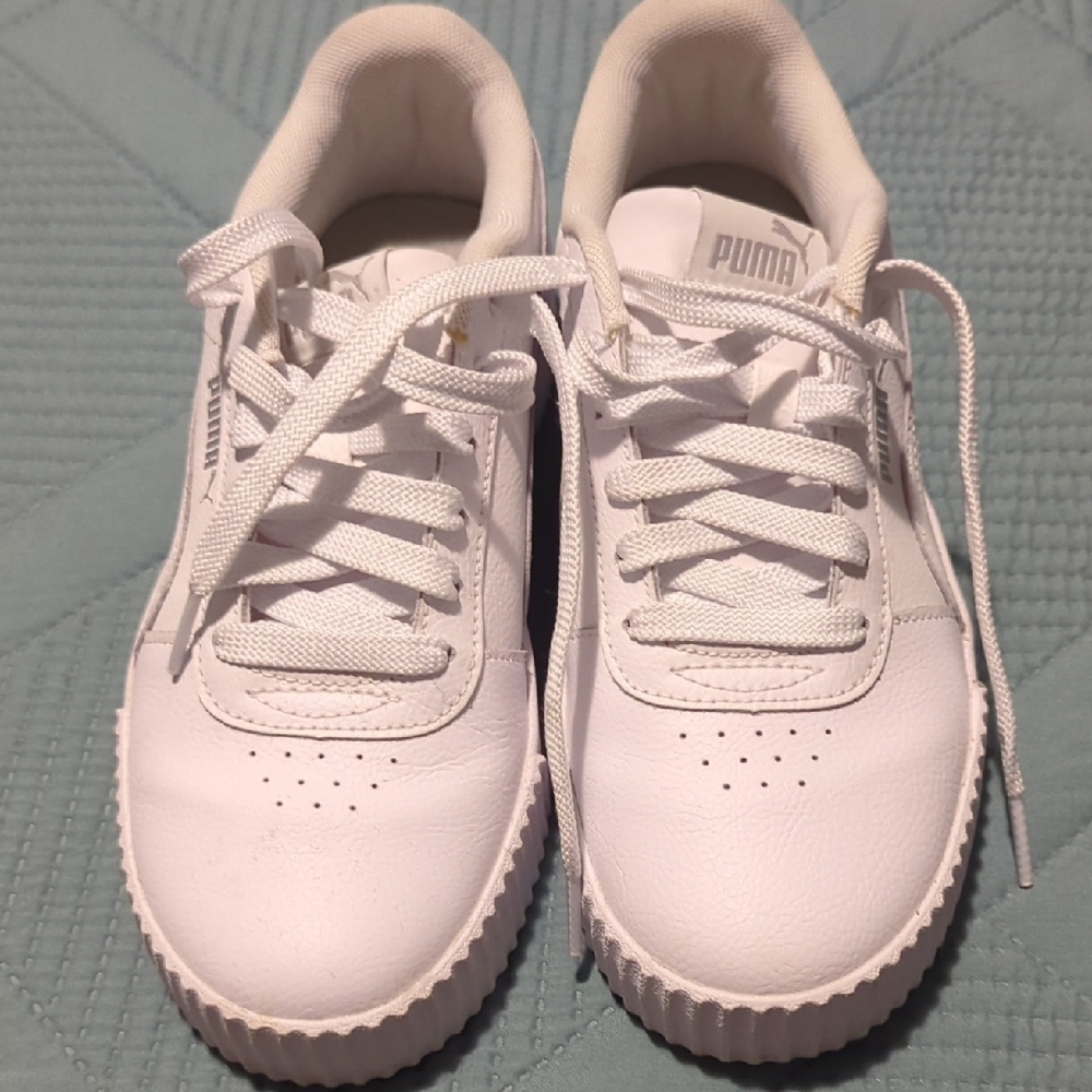 Puma Women's White Sneakers